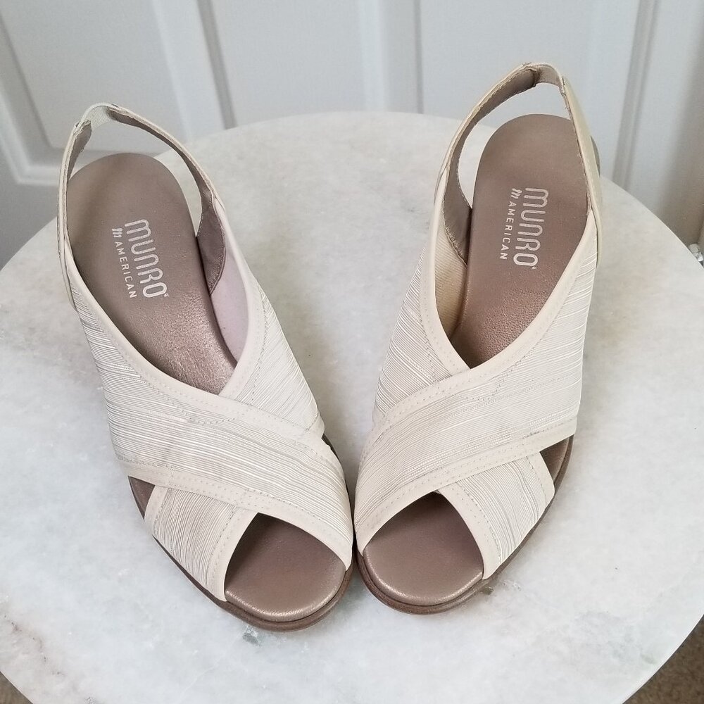 Munro Open Toe Slingback Walking Wedge Sandal